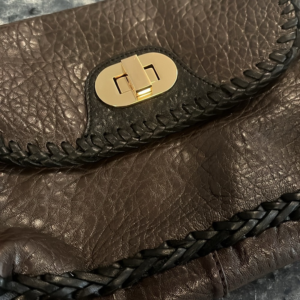 Badgley Mischka genuine leather handbag crossbody - Picture 2 of 9